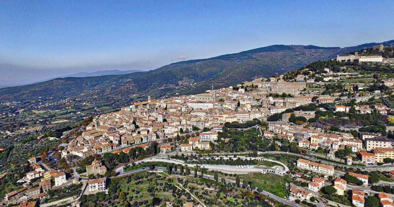 La Nicchia - Serena Tuscany Homes コルトーナ エクステリア 写真